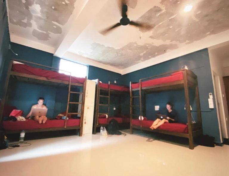 Babylon Mirissaホステル エクステリア 写真